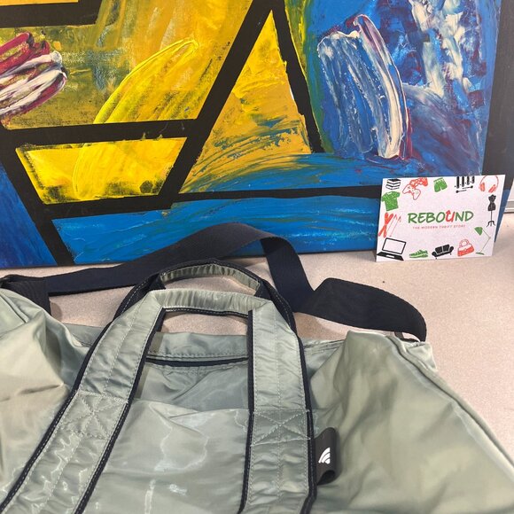 Adidas Small Duffle Bag (Mint Green, Like New Condition) - Picture 4 of 4